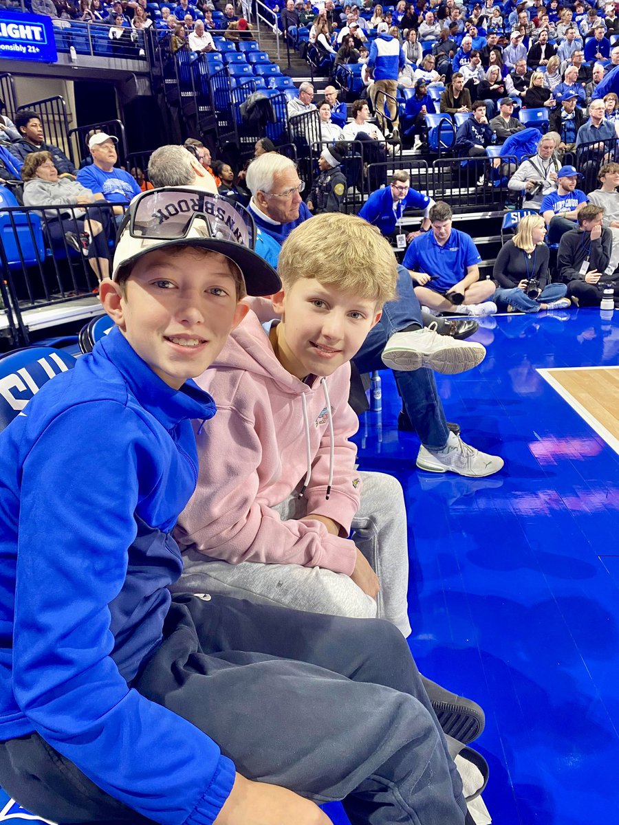 troy robertson tweet media