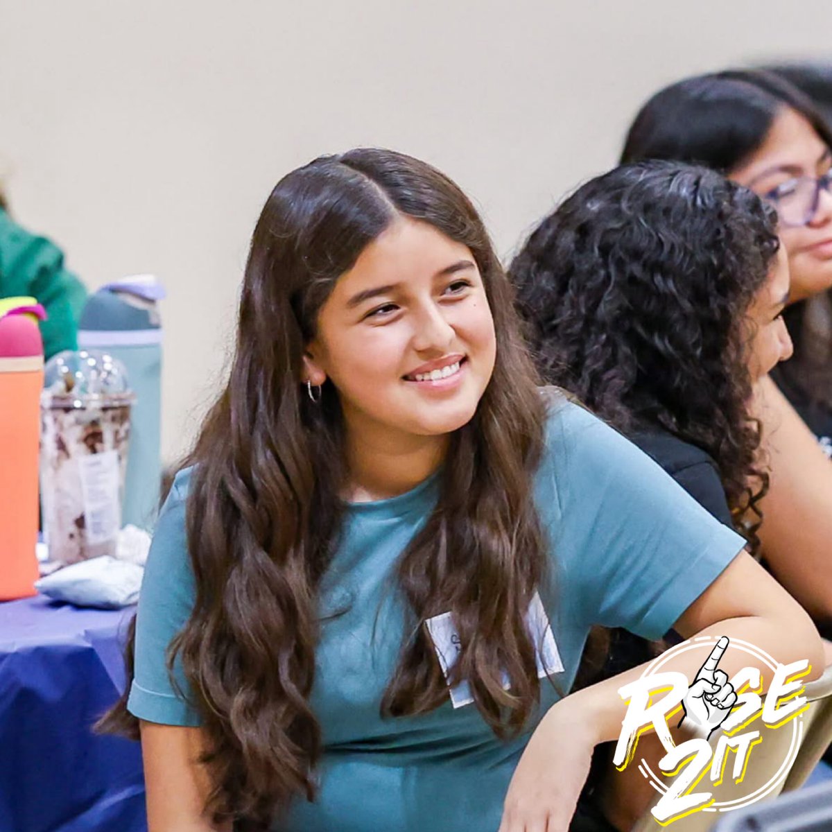 RISE2ITPRO's tweet image. All smiles to start off 2026 😁

RISE 2 IT PRODUCTIONS: “IF YOU CAN RISE 2 IT, YOU CAN RISE THROUGH IT!”☝️

#rise2it #newyear #porterville #burtonunified #burtonunifiedschooldistrict