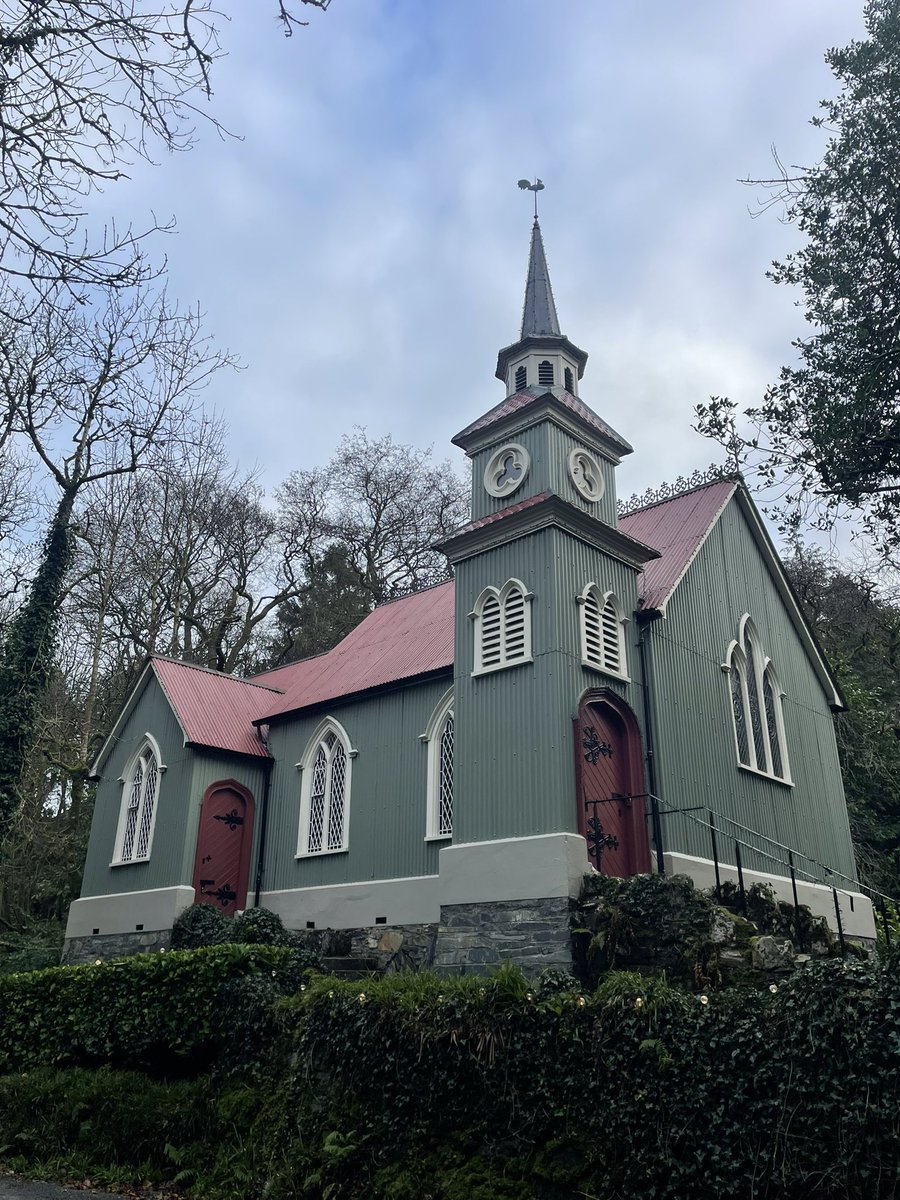 Robert Burns tweet media