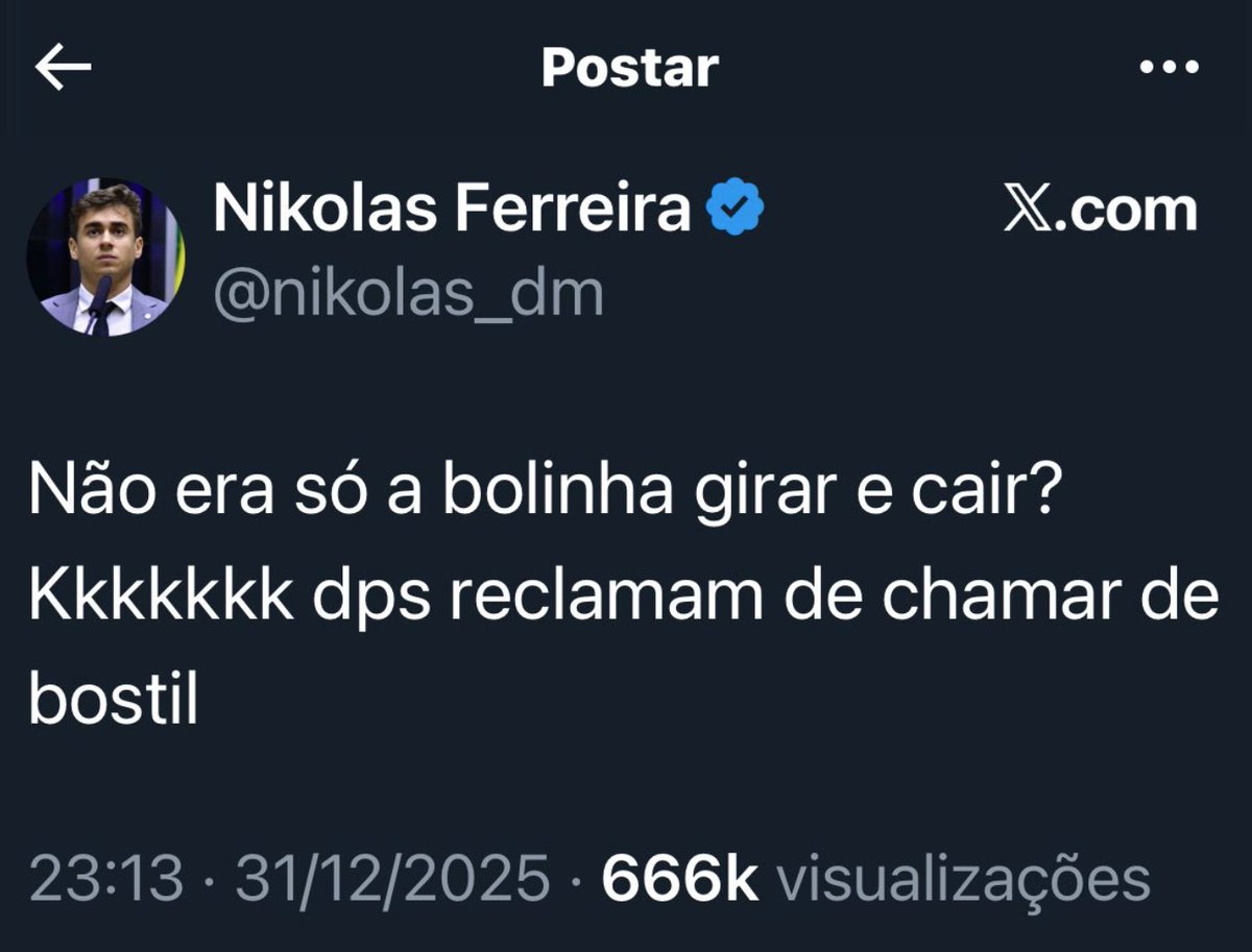 Chamando o país que o elegeu de bostil.

Repito: nunca na história tantas pessoas que ODEIAM O BRASIL se elegeram para cargos públicos como nos tempos atuais. Odeiam a cultura brasileira, o povo, regiões, odeiam o Brasil. E ainda recebem mais de 46 mil reais MENSAIS + benefícios.