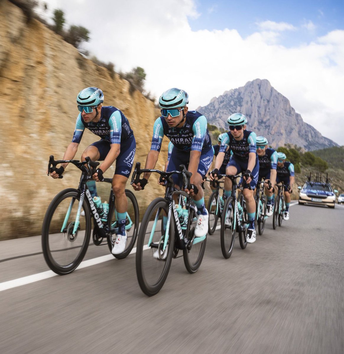 Team Bahrain Victorious 2026 jersey leaked from their website… what do you say? 🩵