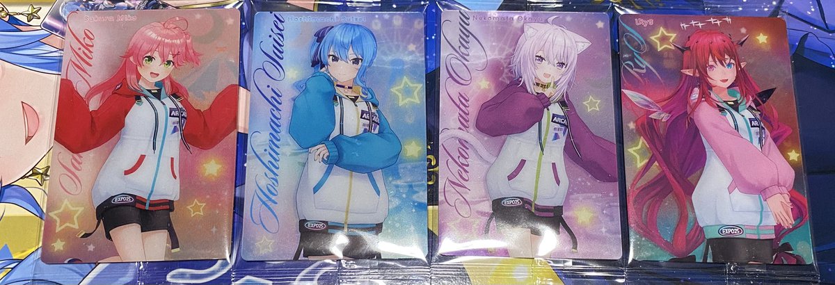 買っておいたウエハースvol.4開けたら🌸☄️揃った！