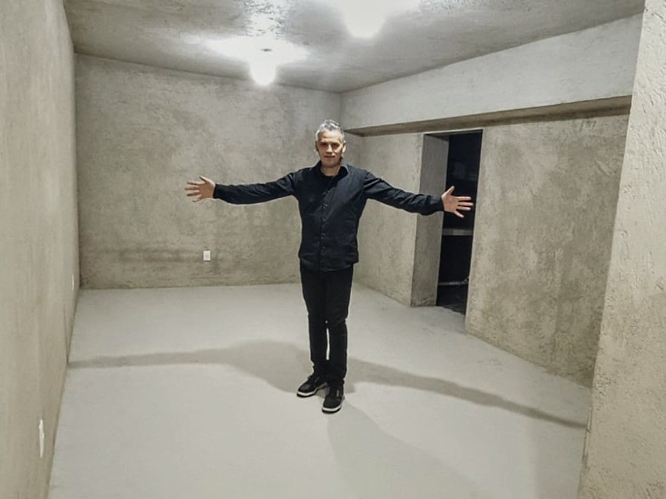 Un año más llega a su fin. Para mí, un gran año el 2025, por fin pude iniciar la construcción de lo que será mi nuevo home studio por lo que estaré iniciando el 2026 con la segunda face de este proyecto que es el acondicionamiento acustico.

¡Que tengas un excelente año 2026!