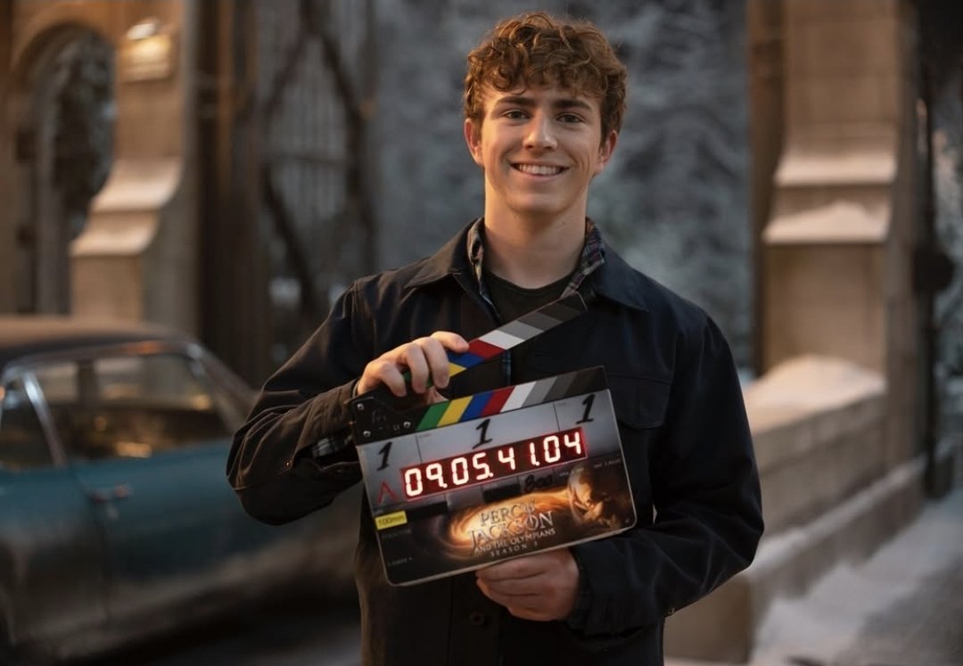 heroipercy's tweet image. ESTAMOS OFICIALMENTE NO ANO DA MALDIÇÃO DO TITÃ!!!!!!!