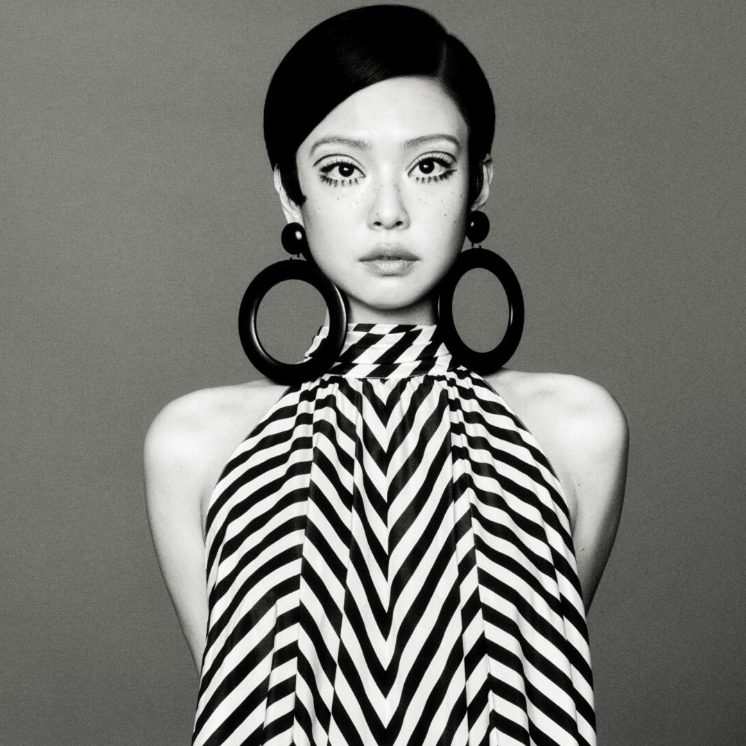 𝜗𝜚 tweet media