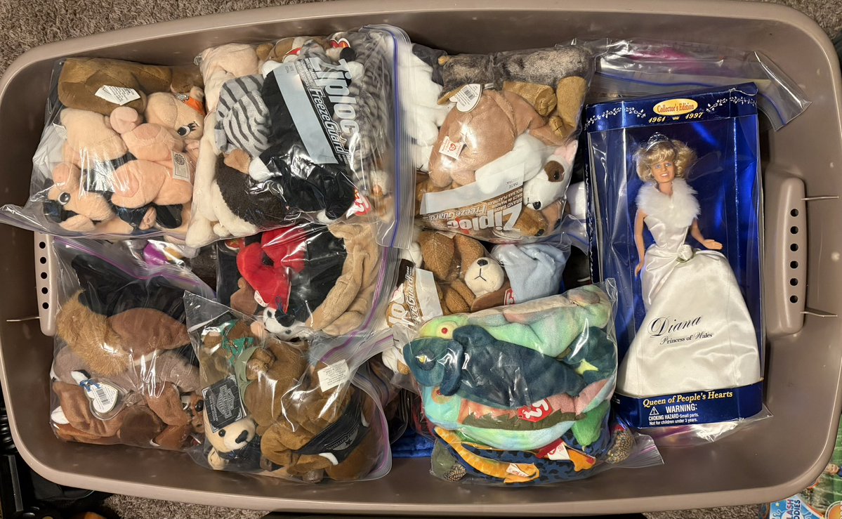 loremachina's tweet image. you wish you were me