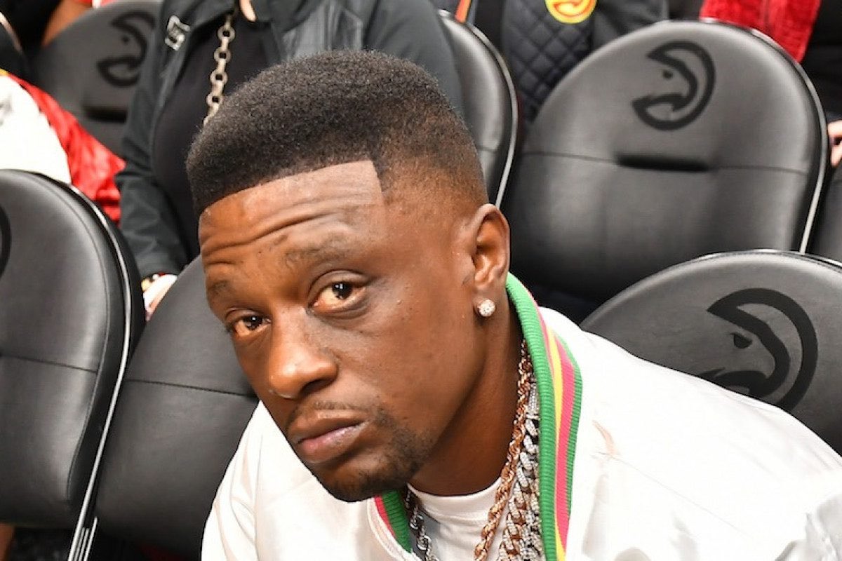 Scott Van Pelt seen them 2 dudes kissing and was like