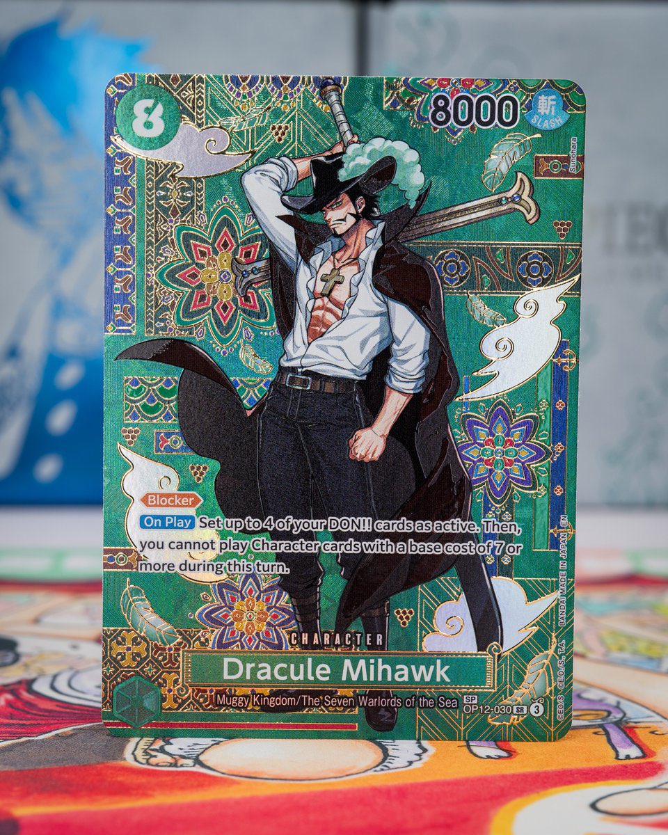 Official in person photo of the ENG SP card for Dracule Mihawk for