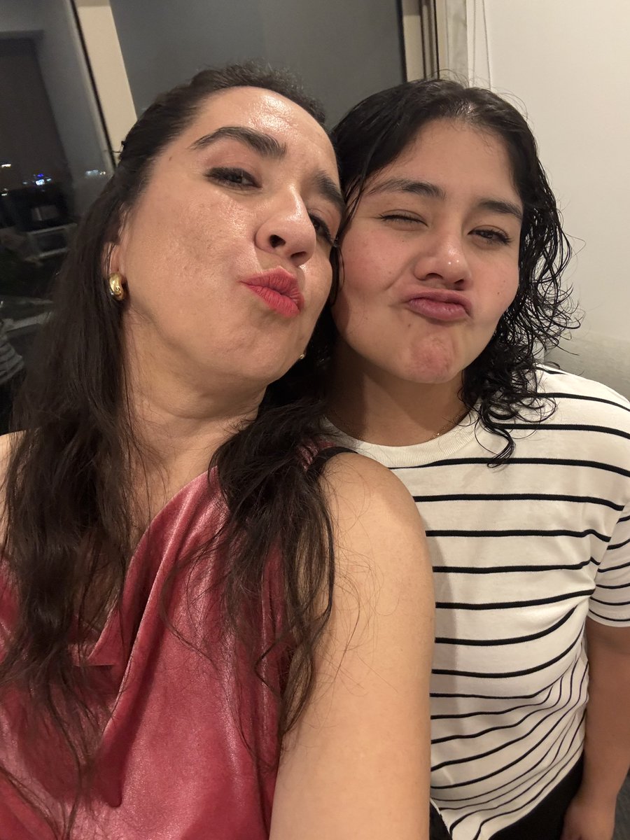 pasar contigo el 2026 ✨💜🎉