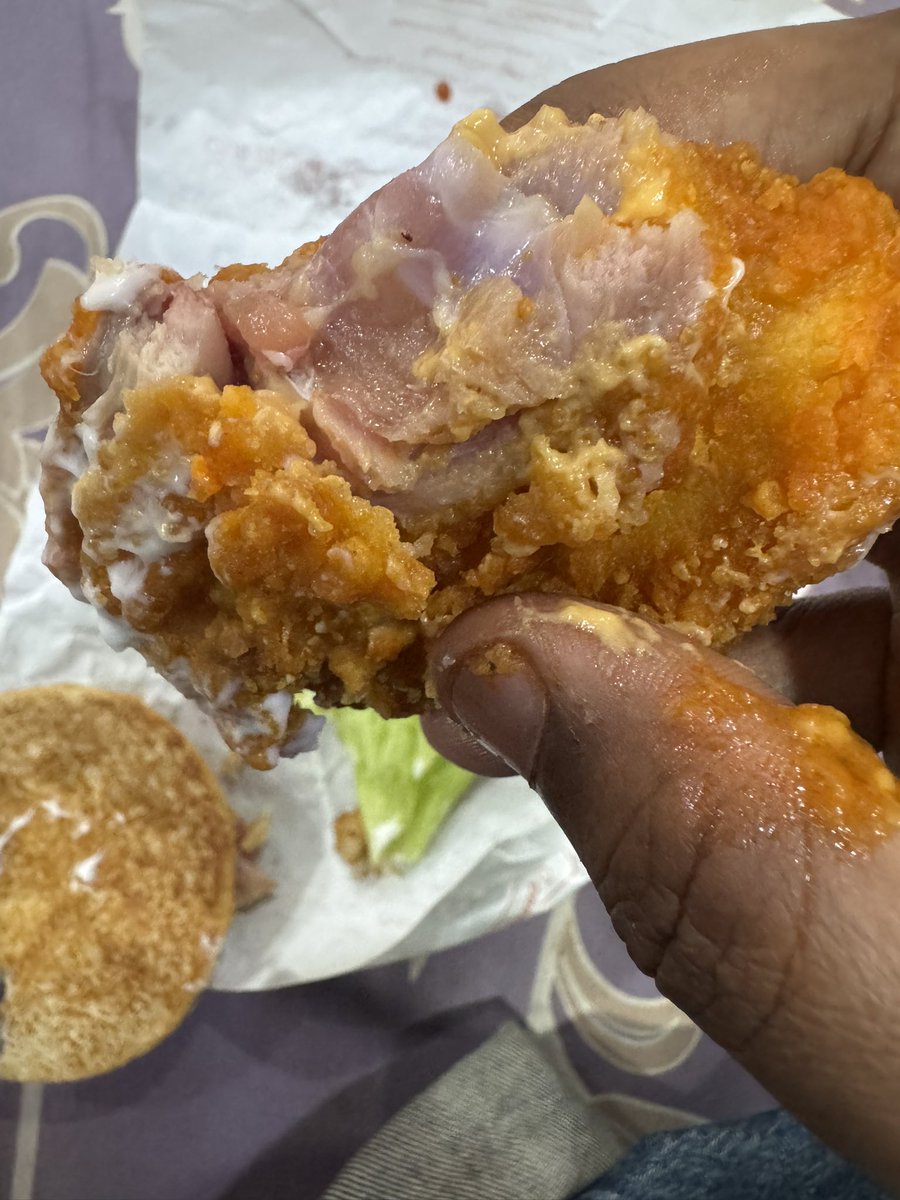 Alexm9228383 tweet media