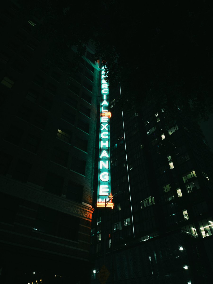 imPatrickT's tweet photo. some pictures i took last night in LA https://t.co/drQxs18ZIV