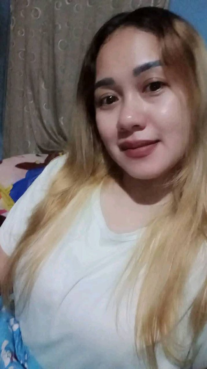 Tutindut99's tweet photo. Cuma emak emak ndut https://t.co/rNg3J7xFVE