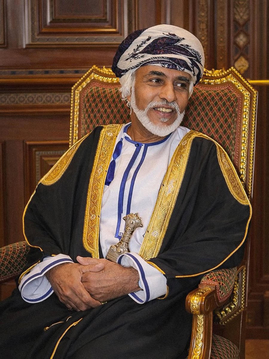 دعوااات لـلسلطان قابوس tweet media