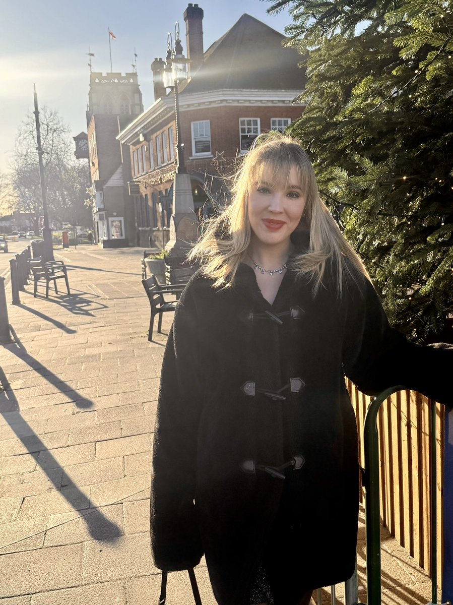 Holly Whitbread tweet media