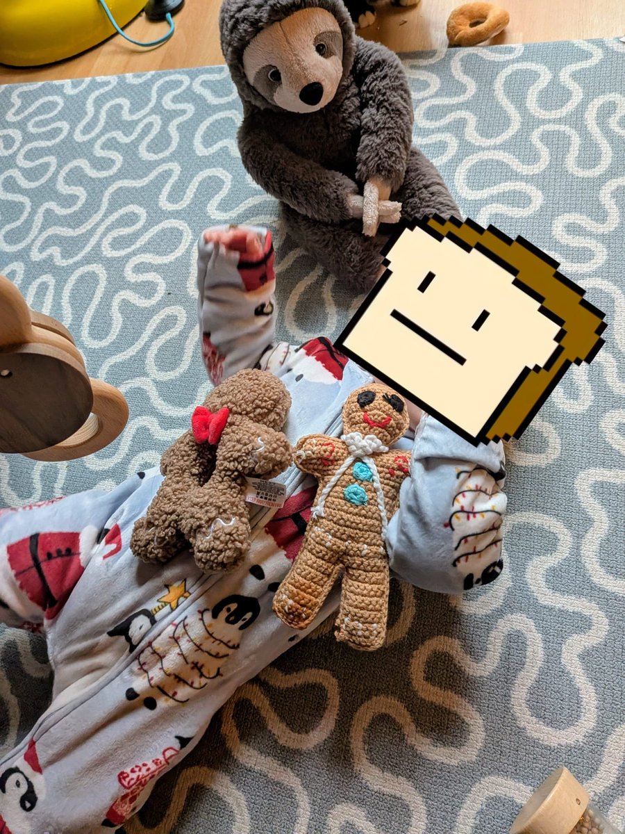 FlatsyFossil tweet media