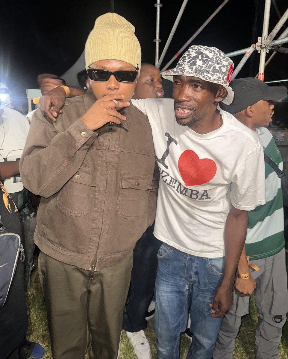 reece_youngking's tweet photo. sa kgaoha ko porryland bona ke thulana le mang da https://t.co/Dl5MsjkCqL