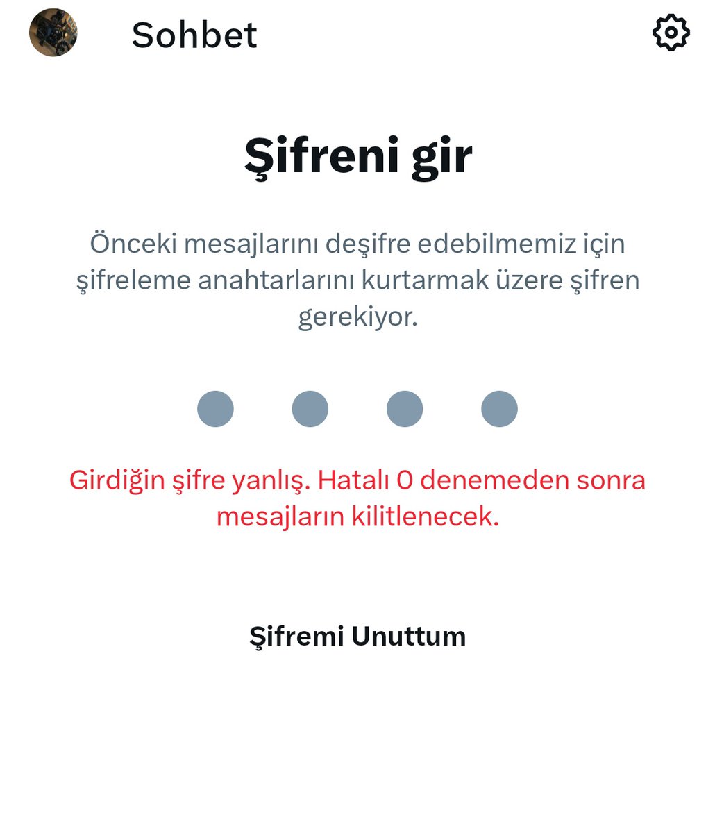 Aw elonu mesaj kutusuna şifre koymuş hatırlamıyorum da epi topu 3 şifre var kullandığım ama ne girdiysem yanlış dedi. Mesajlara giremiyorum 1 aydır şifremi unuttum dersem de bütün mesajlar siliniyomuş Allah'tan tivıtır flörtümüz falan yok kızceez içerde kalıcaktı