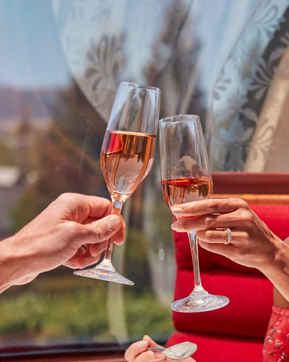 Wine Train tweet media