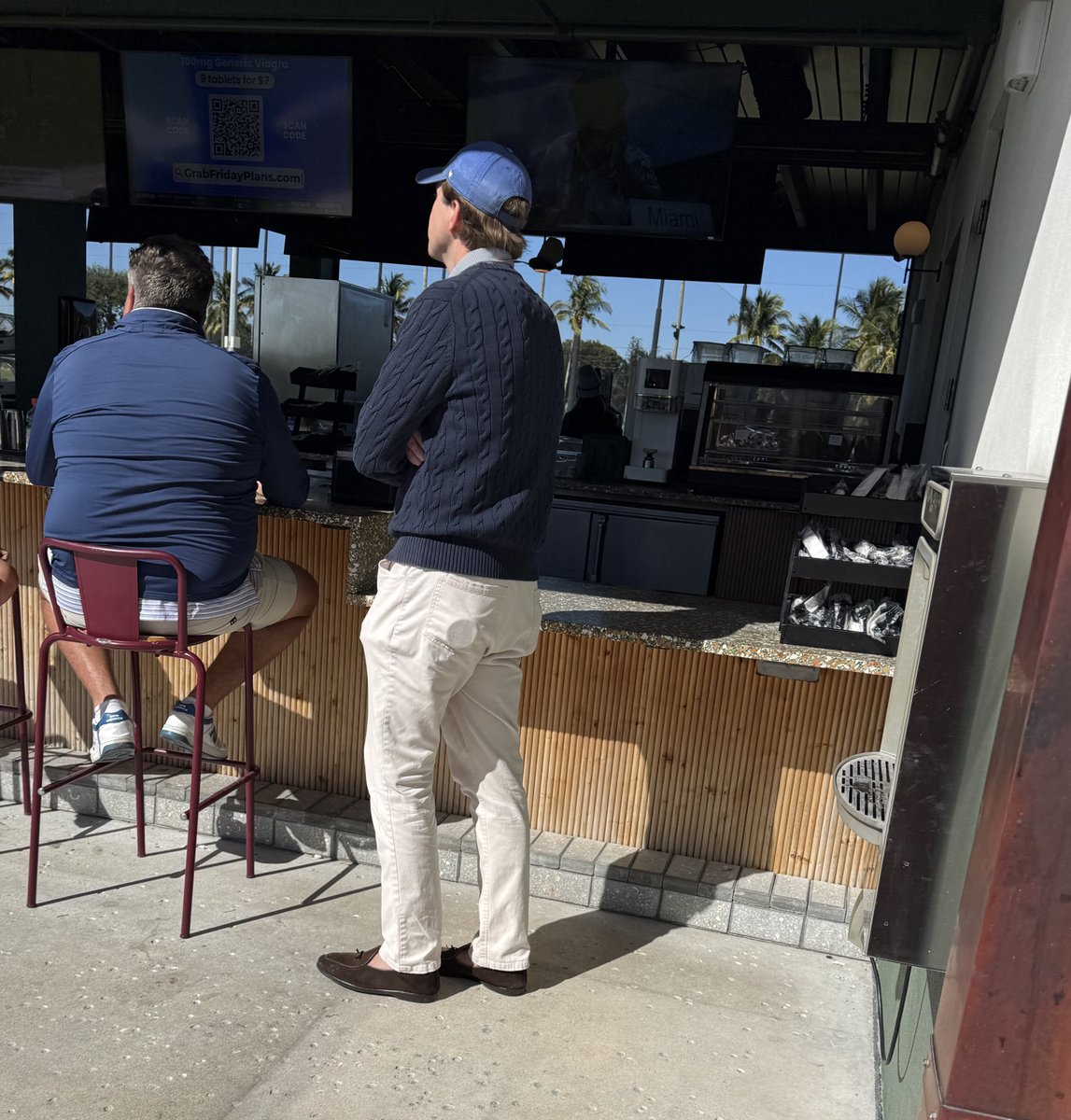 BowTied_Golfer's tweet image. Happy new year. 

Impeccable fit here. Let’s break it down: 

- sun bleached cotton hat
- Holderness or PM polo
- cable knit sweater 
- cotton khaki pants
- 6mg zyns tucked into back pocket. (Probably quit cigs when his first child was born.)
- Belgians, no socks 

10/10…