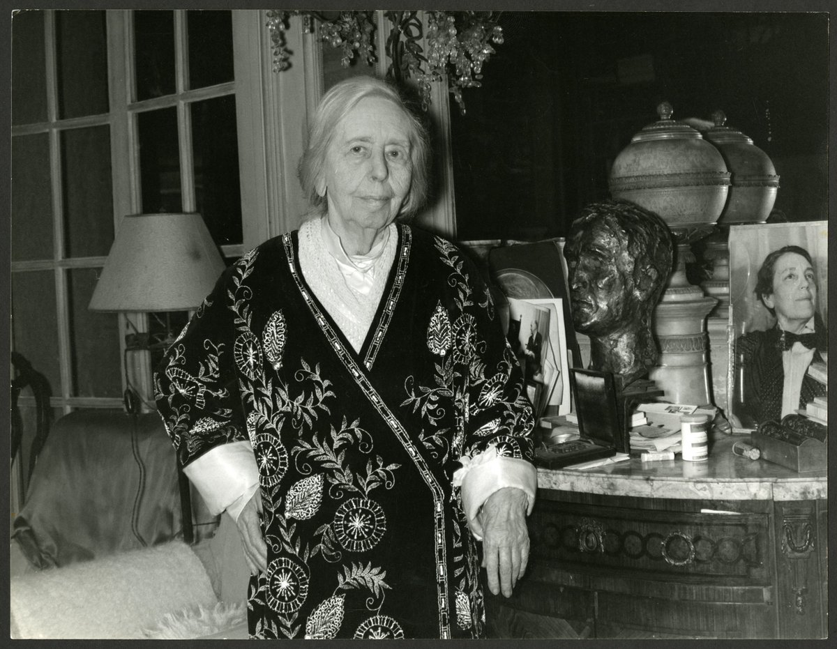 En 2026 se celebrará el 150° aniversario del natalicio de Natalie Clifford Barney, la célebre escritora amazona y anfitriona del círculo lésbico más exclusivo.
#LesbianLove 💜👭