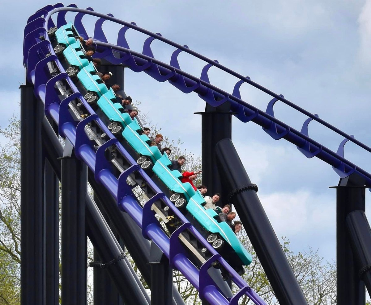 ThemeParkChasers ☀️🎢💐 tweet media