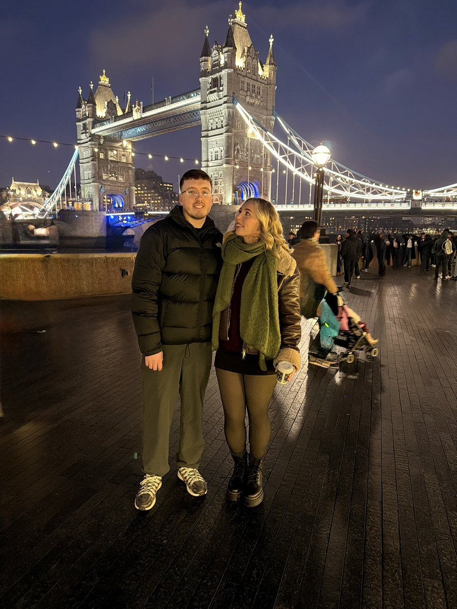 LouiCM_'s tweet image. 2025 wasn’t full of many highs but we made it to the end. 2026 will be better. Happy new year 🎉