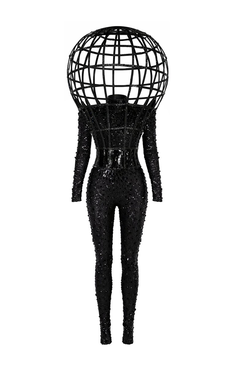 LaMaisonGaga_'s tweet photo. Happy New Year to all the little monsters!

with love, La Maison Gaga https://t.co/Vy5IoKuzBE
