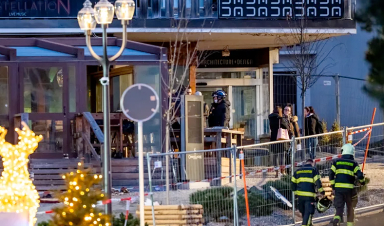 #سويسرا تحقق في ملابسات حريق المنتجع السياحي وتستبعد فرضية الهجوم