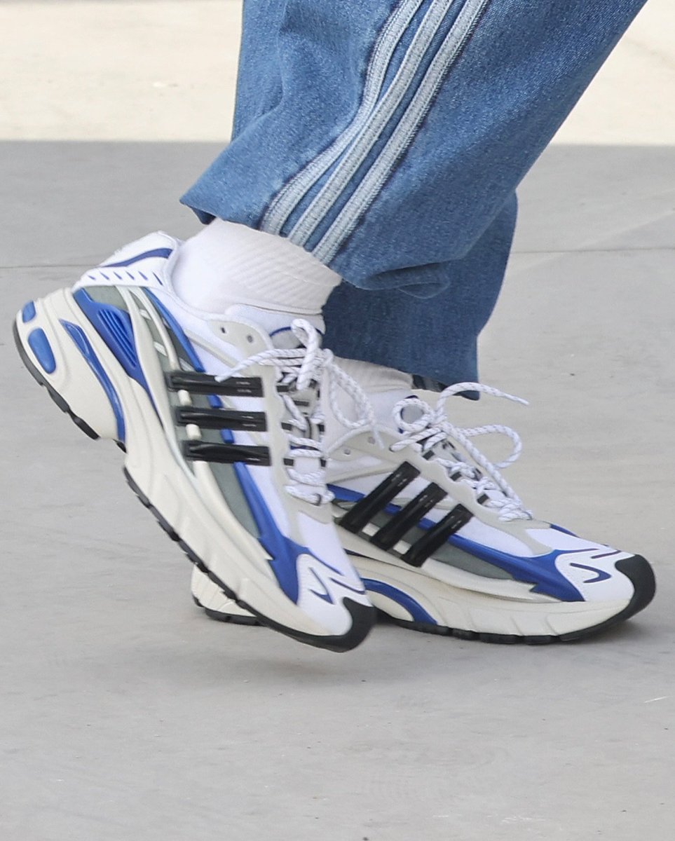 JustFreshKicks's tweet image. Trinity Rodman wearing the Pharrell x adidas Jellyfish "Blue" 🪼