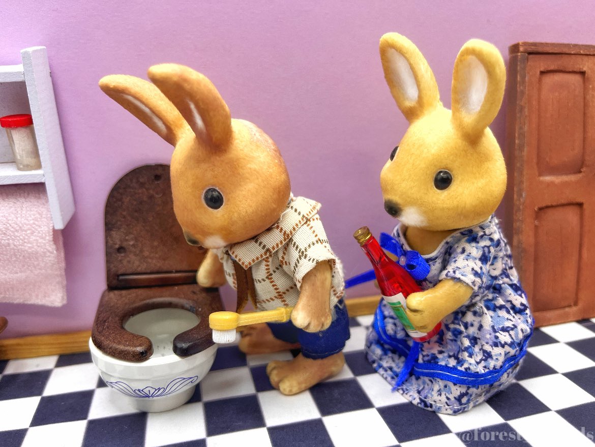 forest_fr1ends's tweet image. sorry, tricky to celebrate 2026 when there are still bits of 2025 spot welded to the f**king porcelain…