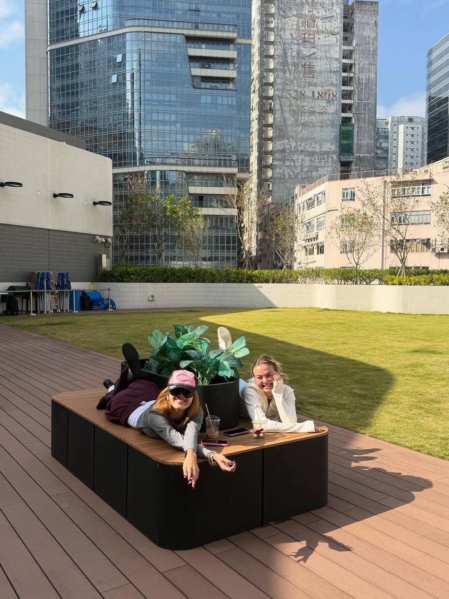 Sina Deinert Updates (Fan Account) tweet media