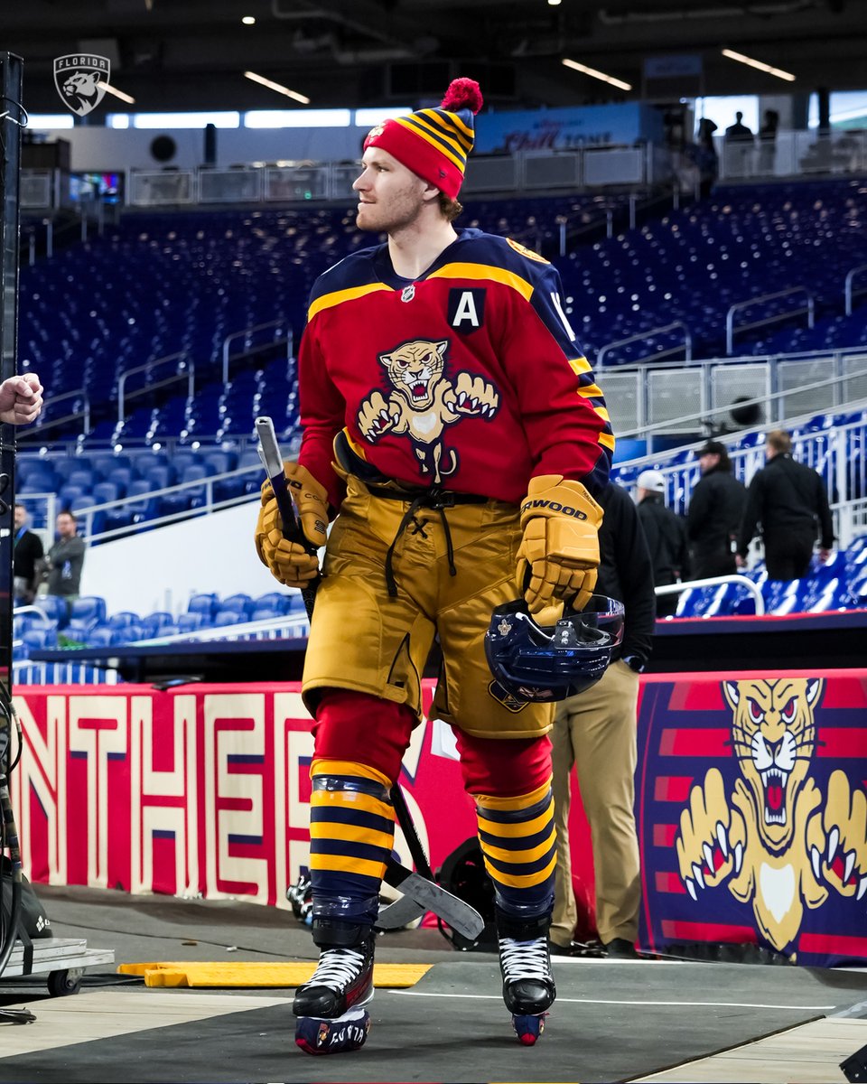 FlaPanthers's tweet image. The #WinterClassic is almost here 👀