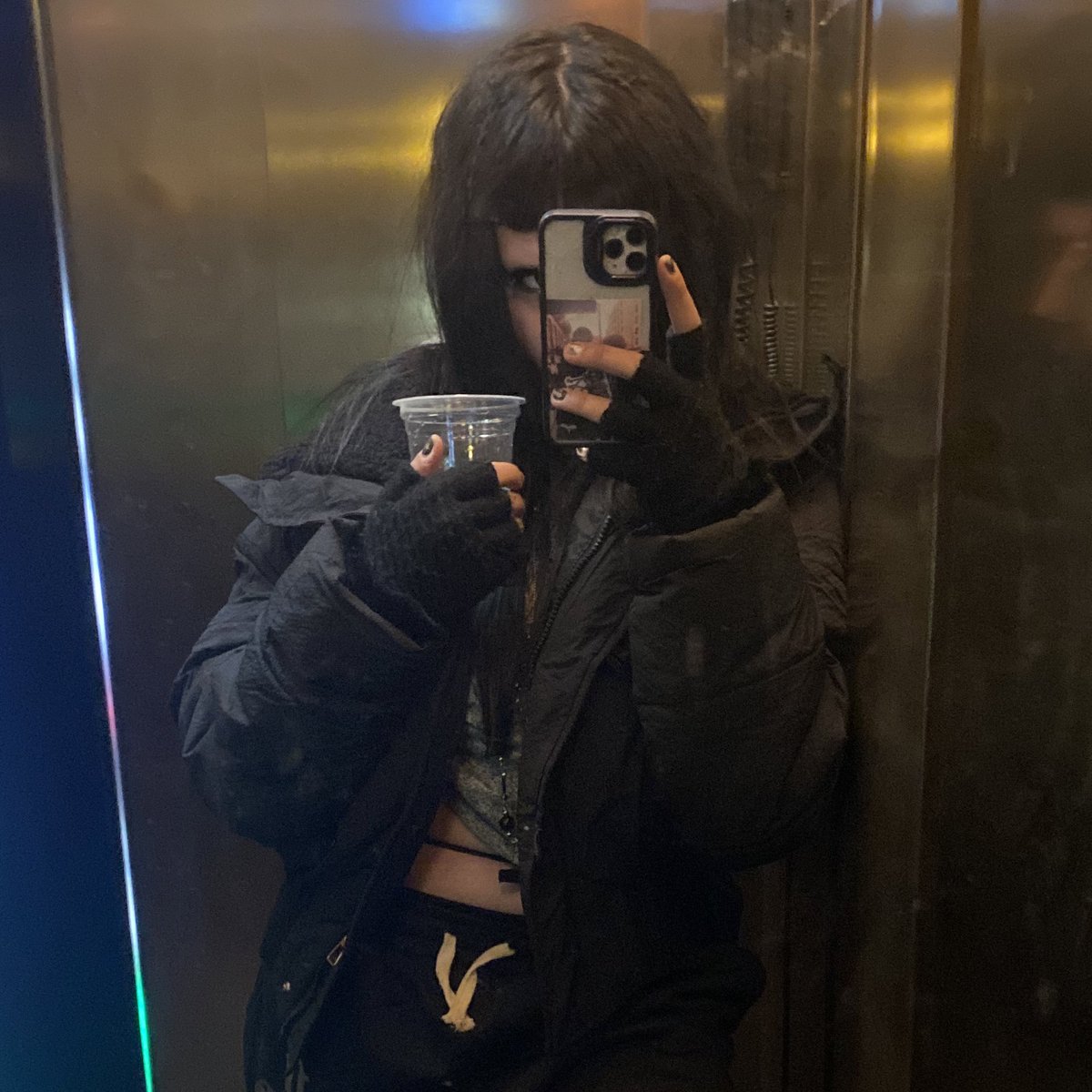 roshana ♱ tweet media