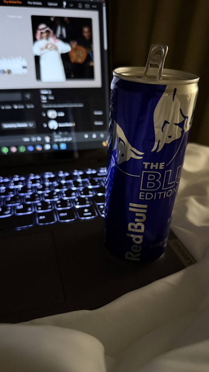 lrrix_'s tweet image. عشوائيّات الاسبوع
☁️🛋️👩‍⚕️☕️💻