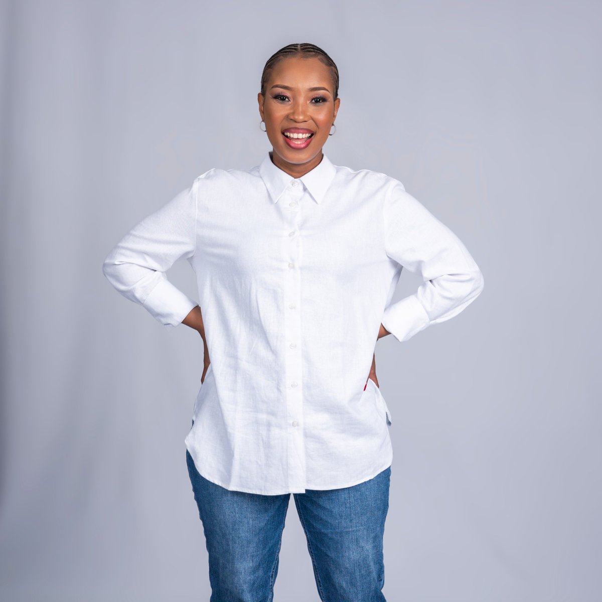 Powerfm987's tweet photo. Welcome to #Summer2Remember with Pretty Ngwenya from 14:00 until 18:00.
📺: DSTV Channel 889
🖥Live stream: https://t.co/wx36hmJlCS https://t.co/zSvEcMNBYq