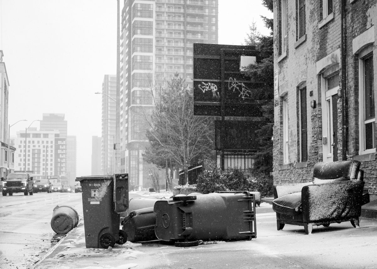 BaronJerr's tweet photo. #fujifilmxt4
#ttartisan27mm
#dramachrome
#toronto
#hamont https://t.co/80xJgdHciu
