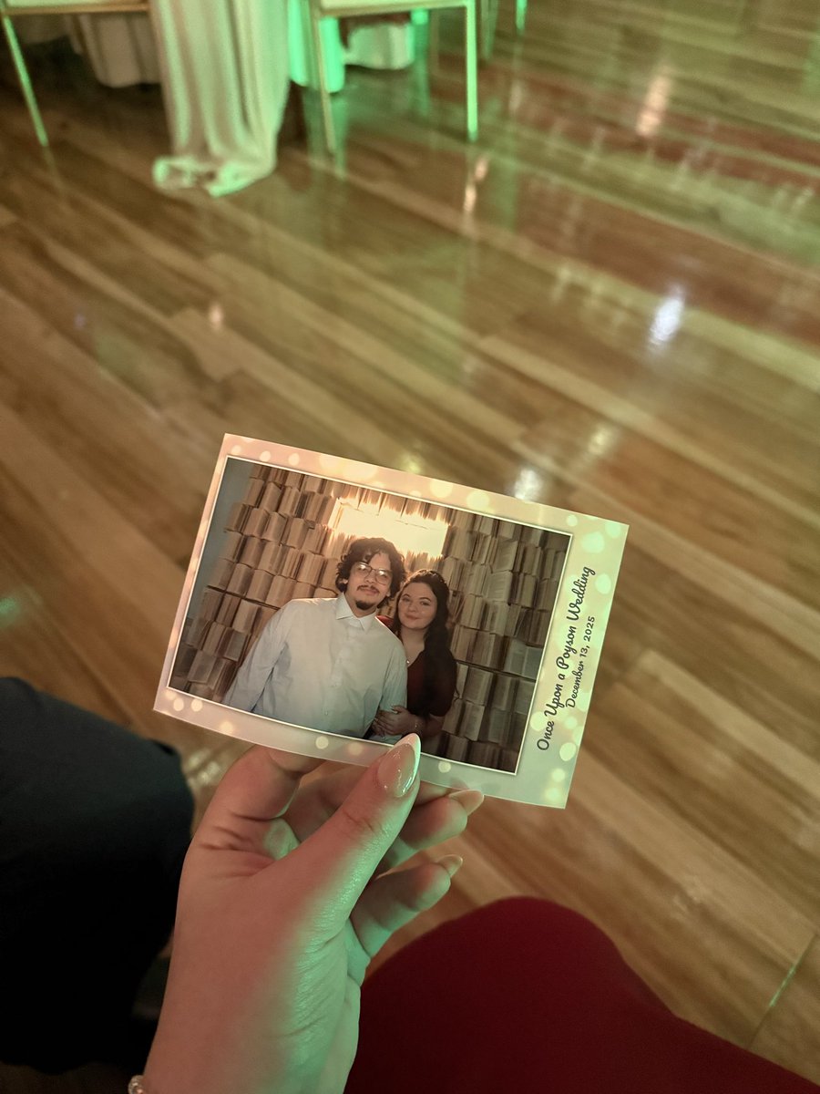 Happy New Years to the love my life <a href="/itsashduh1/">Ash</a> This year has been the most amazing yet for me since moving across multiple states to be together in February :) 4 years together in January is truly incredible ❤️