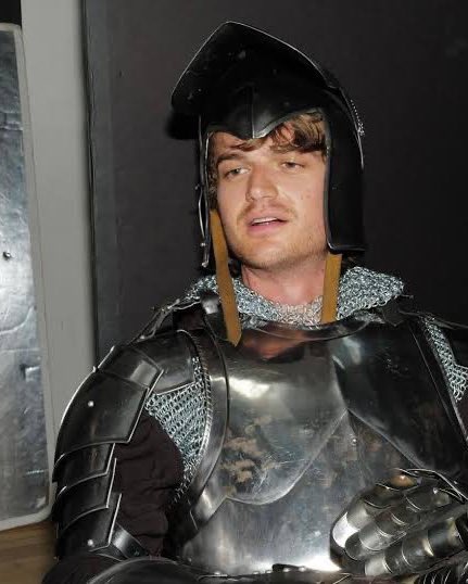 leroy merlin aesthetic ⚔️🛡️🏰⚜️