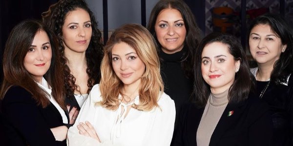 🗣️ Association Femme Azidi : 

« Nous demandons officiellement à LFI, complice des bourreaux du peuple iranien, de fermer leurs grandes gueules de populiste sur notre révolution ! 

Trouvez un autre peuple à instrumentaliser ! Nous vous méprisons ! Nous, iraniens, ne sommes pas