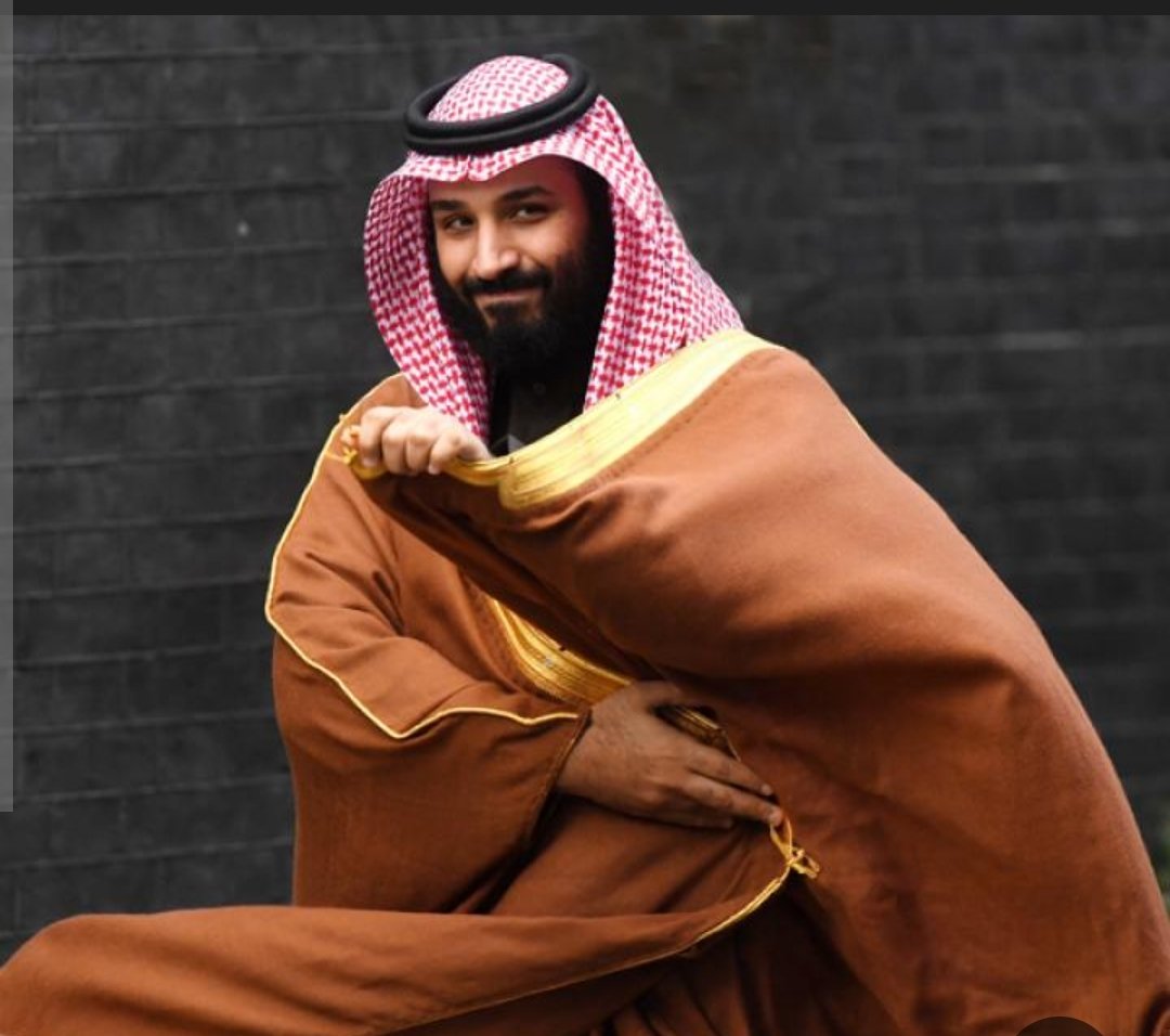 AWDAH100's tweet photo. #محمد_بن_سلمان
#ولي_العهد
#السعوديه_خط_احمر
فتىً إن شئتَ يمناهُ حريراً
وإن شاء المُخلُّ فمن حديدِ
فتىً يأبى عن الفوز انشغالاً
وعن نيل المعالي بالرقودِ
يسابق عصره ويجدُّ سعياً
ومن مجدٍ إلى مجدِ تليدِ
كذلك موطني في كل عصر
يجيء من الخلائق بالأسودِ https://t.co/VRAWk9buGB