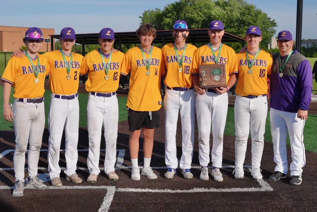 Lkwd_Baseball's tweet image. Happy New Year 🎆 ⚾️ 

👏🏻 Incredibly grateful for the lessons and moments from a historic 2025 season

🏆A team and year we will always remember at Lakewood Baseball 

🗓️Excited for the goals of a new season in 2026 (schedule release soon ⏳)

#RangerWay