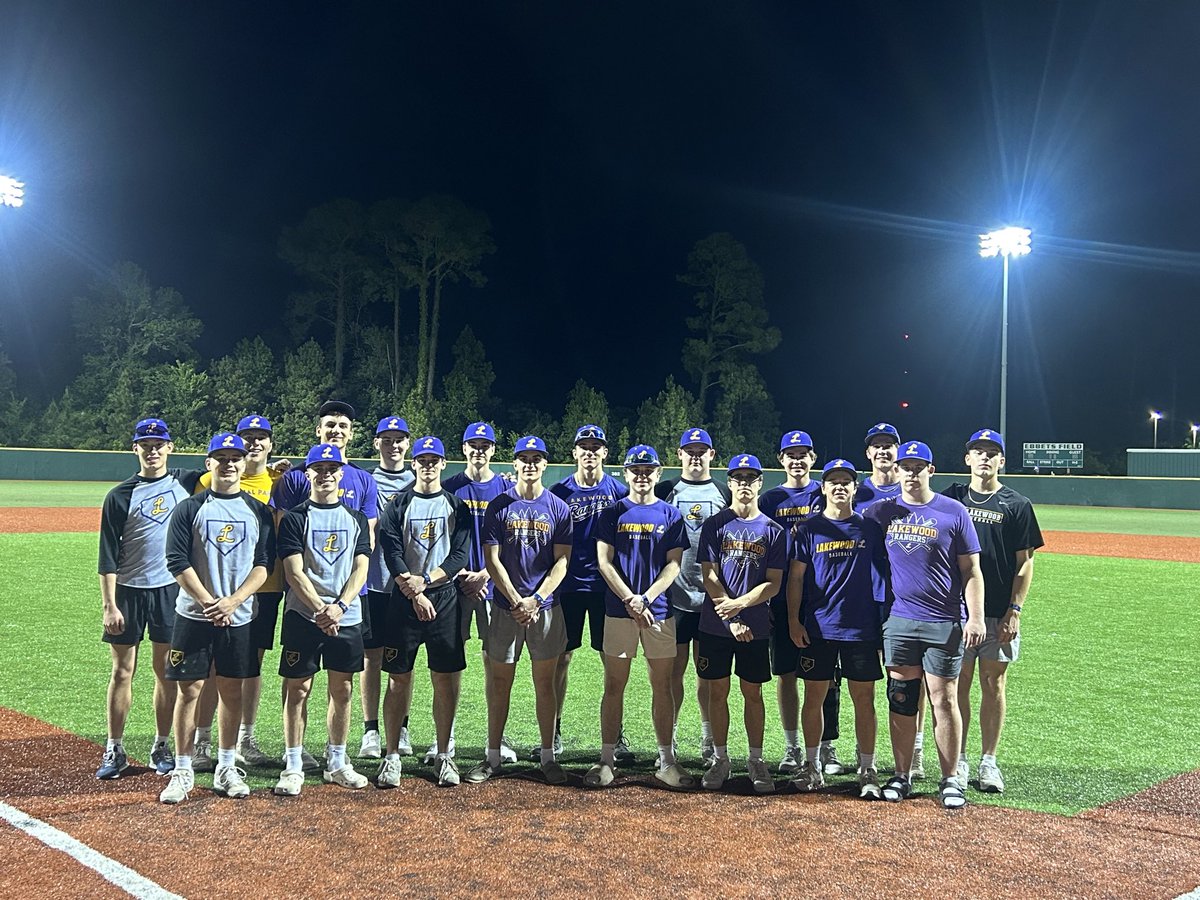 Lkwd_Baseball's tweet image. Happy New Year 🎆 ⚾️ 

👏🏻 Incredibly grateful for the lessons and moments from a historic 2025 season

🏆A team and year we will always remember at Lakewood Baseball 

🗓️Excited for the goals of a new season in 2026 (schedule release soon ⏳)

#RangerWay