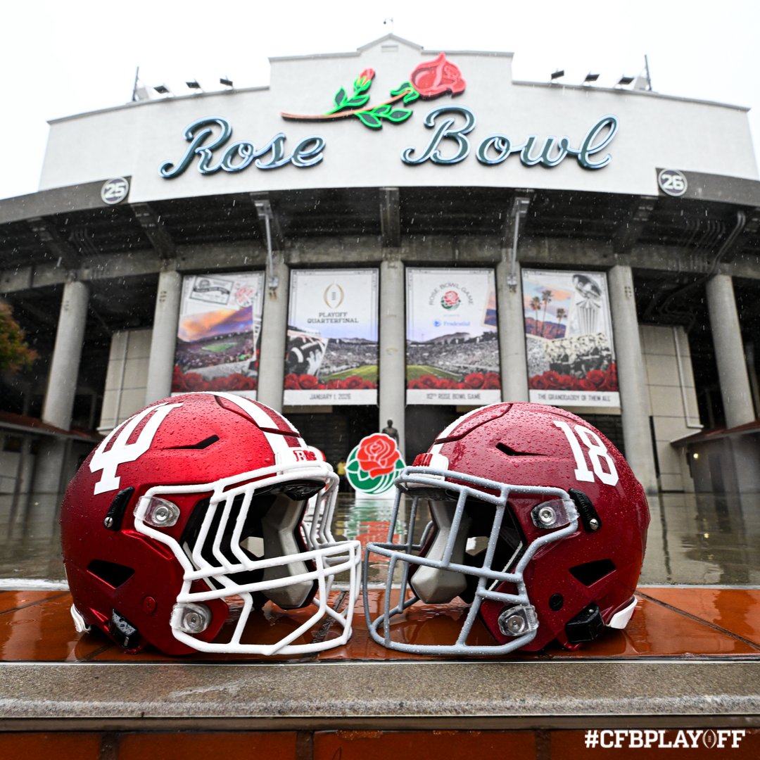 Roses are red, lids are crimson.

#CFBPlayoff x #RoseBowl