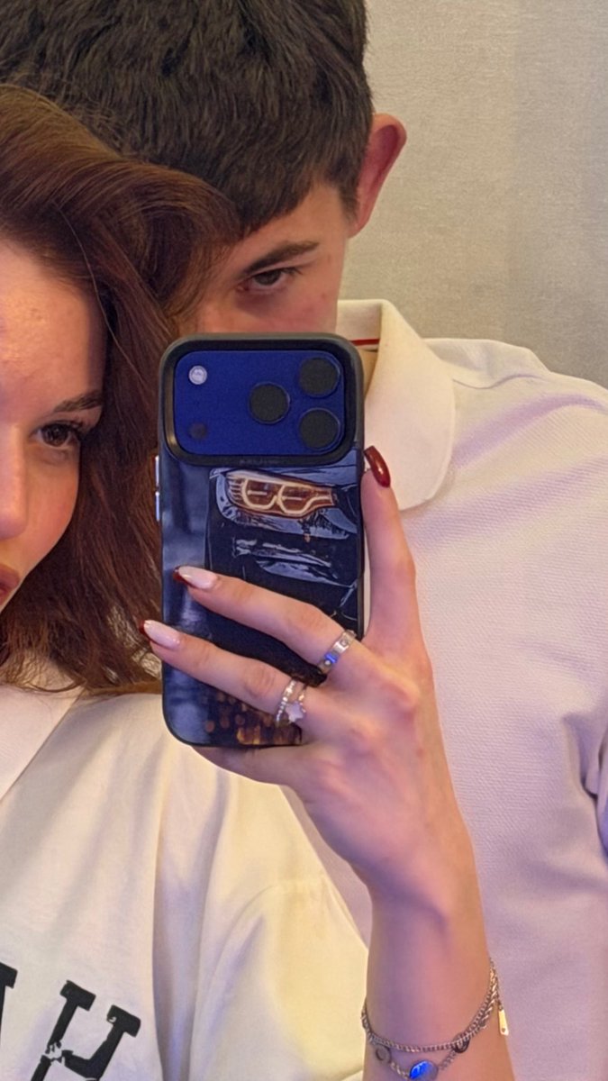 elfelev's tweet image. ❤️