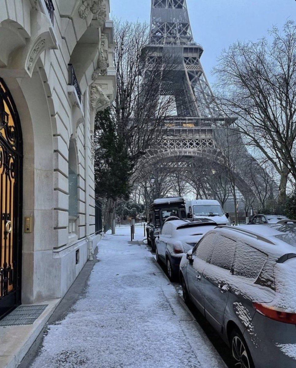 New york                          Paris