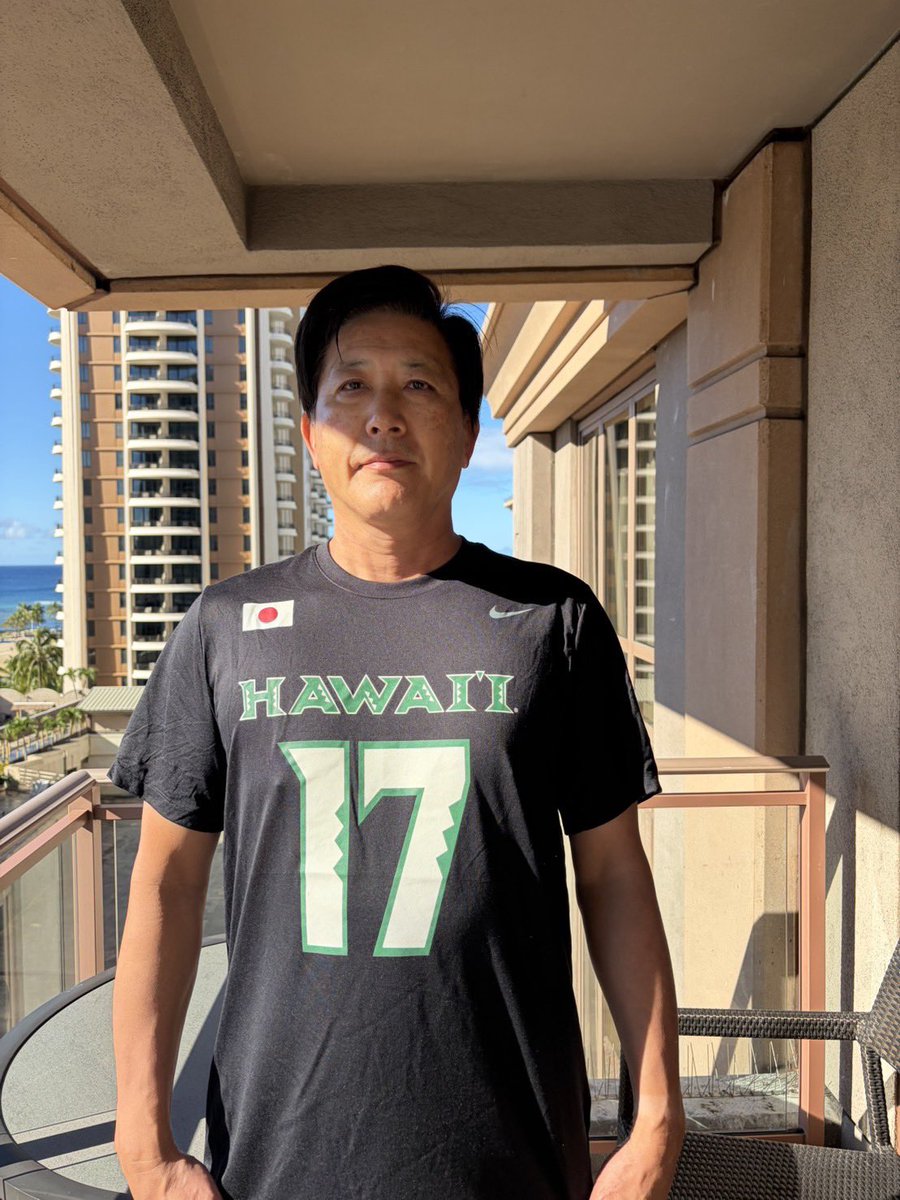 ハワイ大学　松澤寛政17 Dri-FITシャツ　L ハワイ大学のBook Storeで 個人名入りのTシャツは松澤君のしか売って