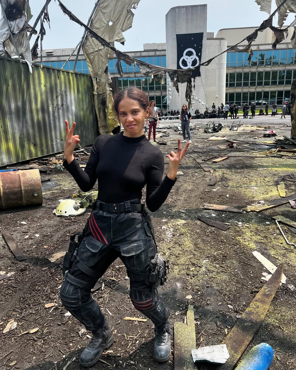 SergeantThorne's tweet image. |. Back to burn cities and drink whiskey.

Pinned soon.