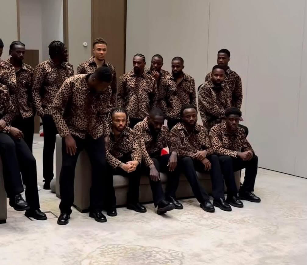 Berdymukoko04's tweet photo. Les léopards allaient débarquer ainsi au Maroc 🤩 https://t.co/5QrqKFVQac