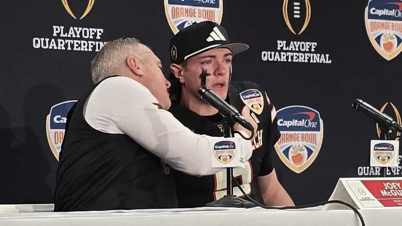 RedditCFB tweet media