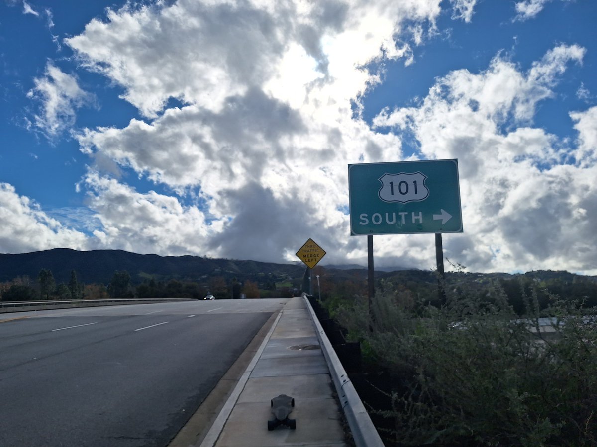 CLee71's tweet image. 